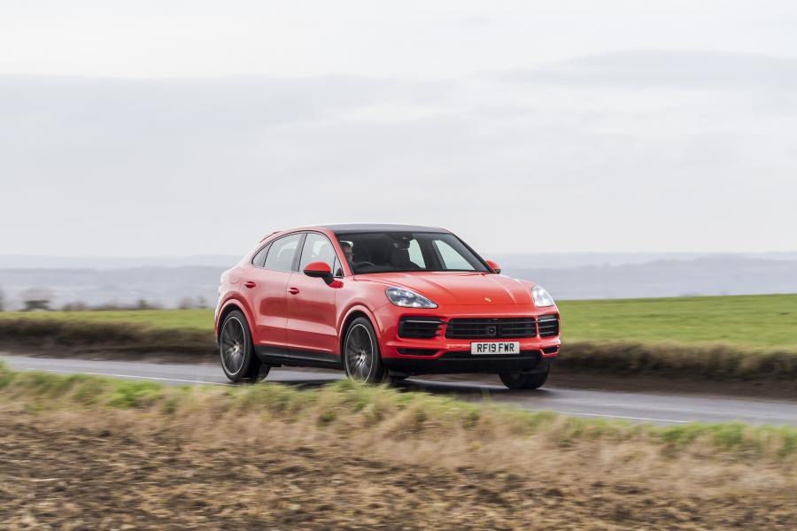  Porsche Cayenne Coupe 2019 года  (UK) (фото 26 из 40)